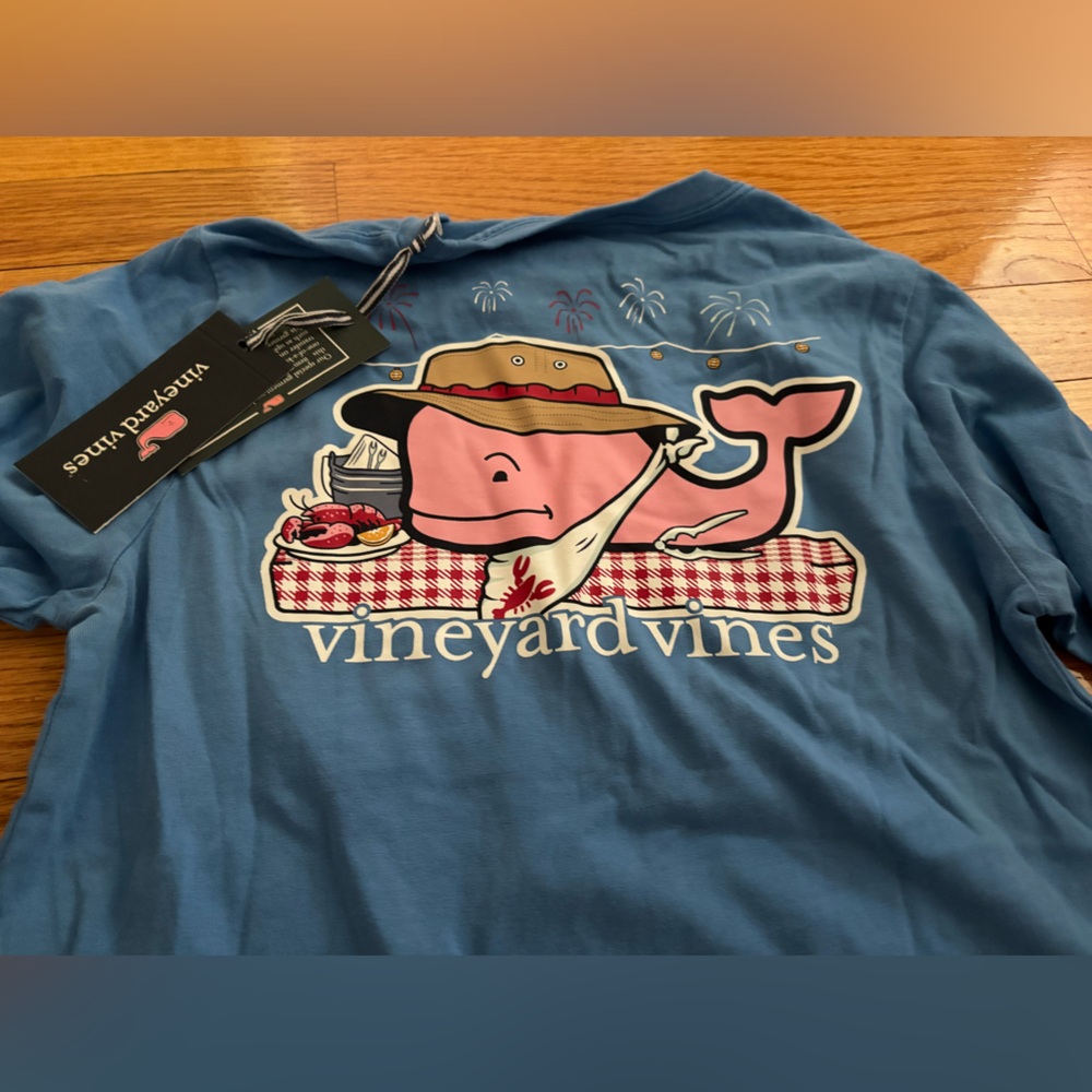 Vineyard vines long sleeve lobster logo tee